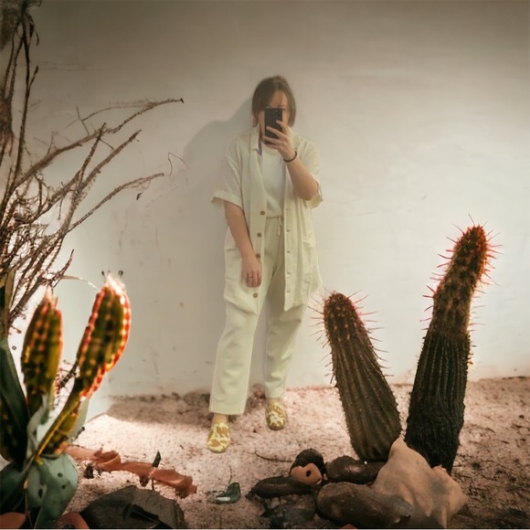 About us: - Picture 2 of 3